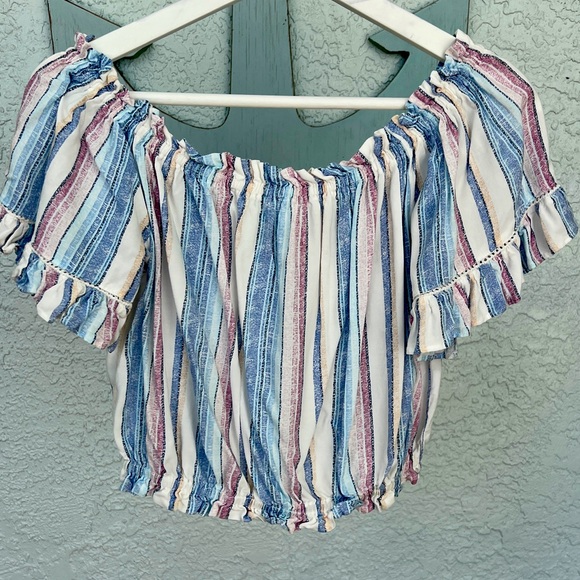 Ocean Drive Tops - Ocean Drive Off the Shoulder Short Style Cropped Top (Size M)